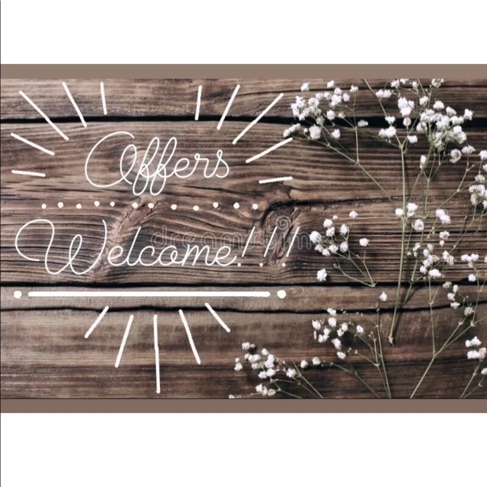 ALL REASONABLE OFFERS WELCOME!!! 💁🏼‍♀️🙋🏼‍♀️